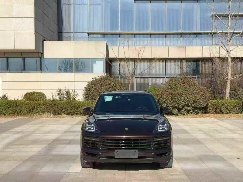 潍坊20年保时捷卡宴1