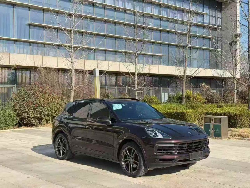 潍坊20年保时捷卡宴2