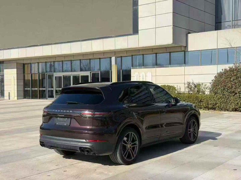 潍坊20年保时捷卡宴7