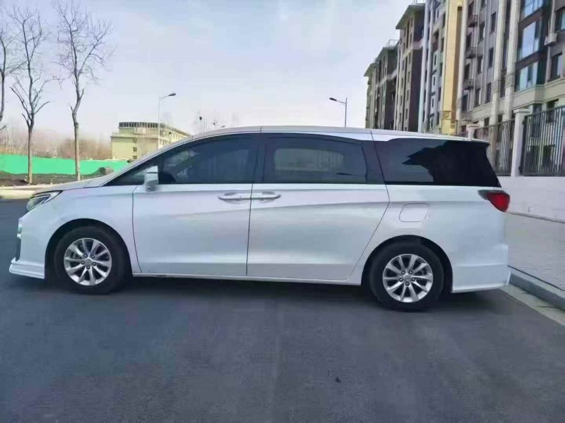 张家口19年别克GL87