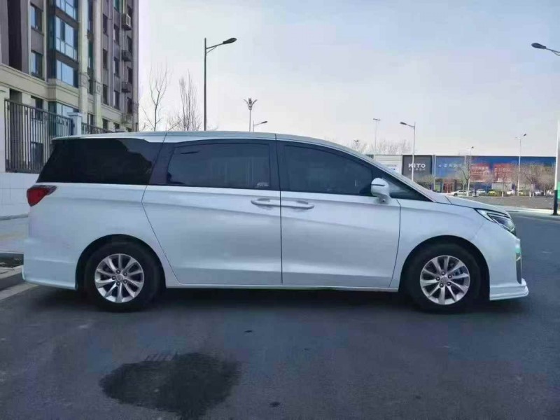 张家口19年别克GL88