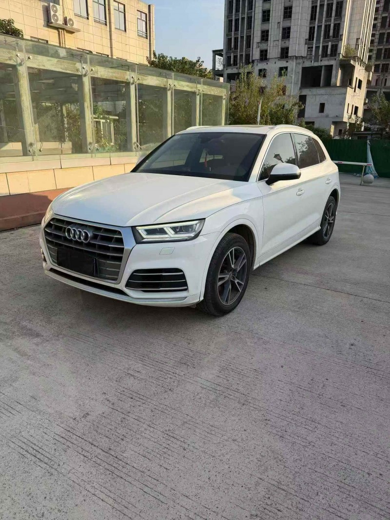 吉安21年奥迪Q53