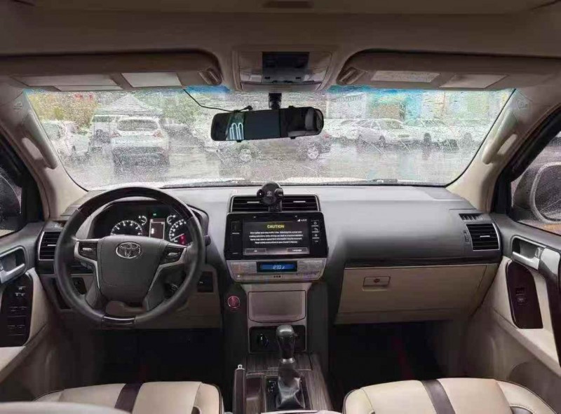 衡阳19年丰田普拉多5