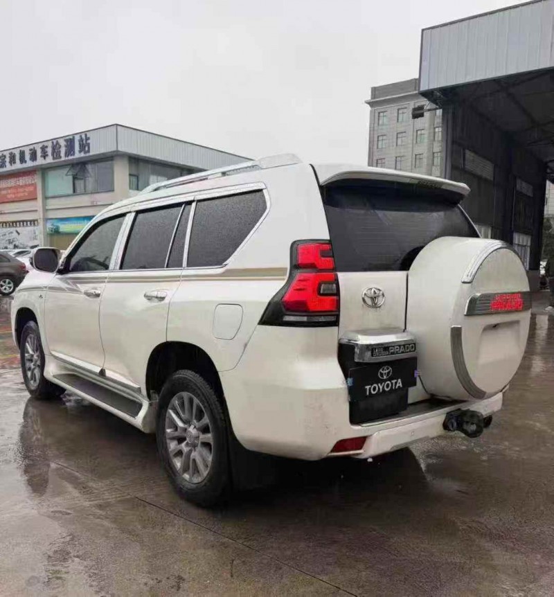 衡阳19年丰田普拉多7