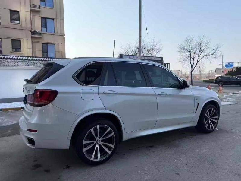 常州18年宝马X58