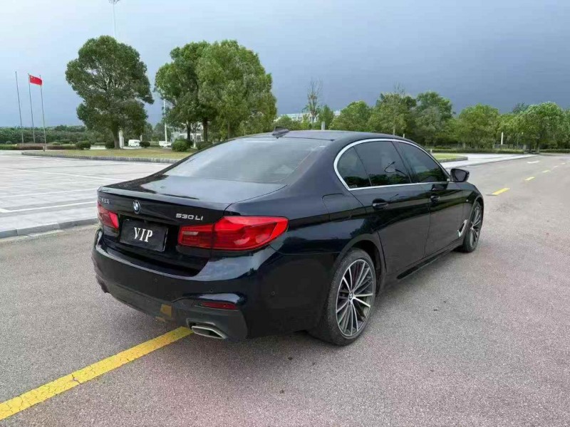 无锡20年宝马5系8