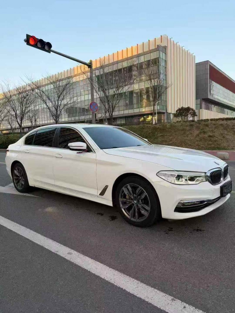 枣庄17年宝马5系2
