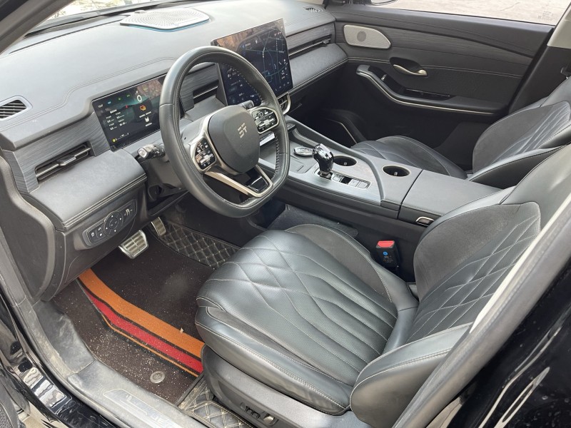 济宁24年奇瑞捷途7