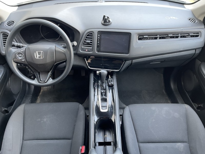 济宁21年本田缤智4