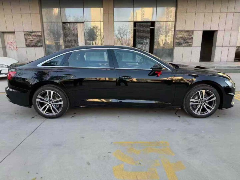 济宁25年奥迪A6L8