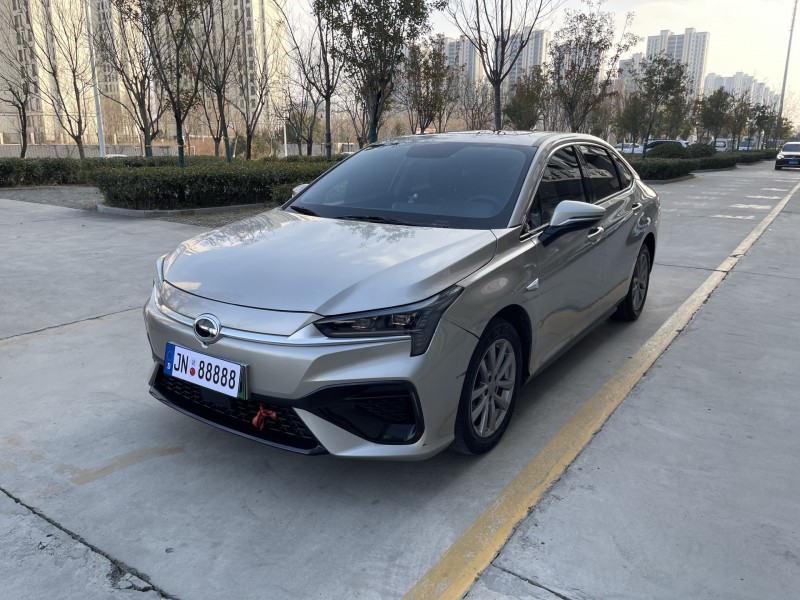 济宁24年传祺埃安S4