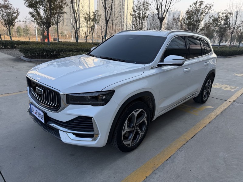 济宁24年吉利星越7