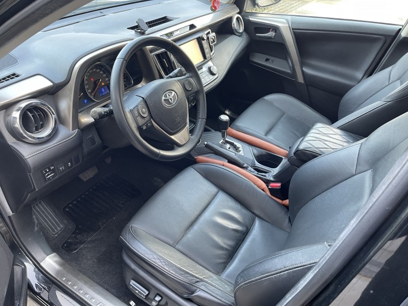 济宁14年丰田RAV48