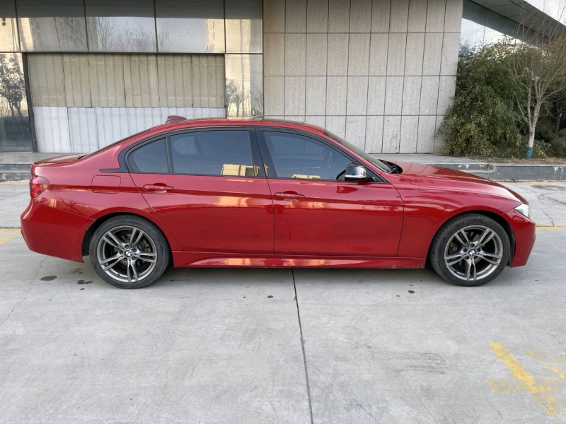 济宁18年宝马3系8