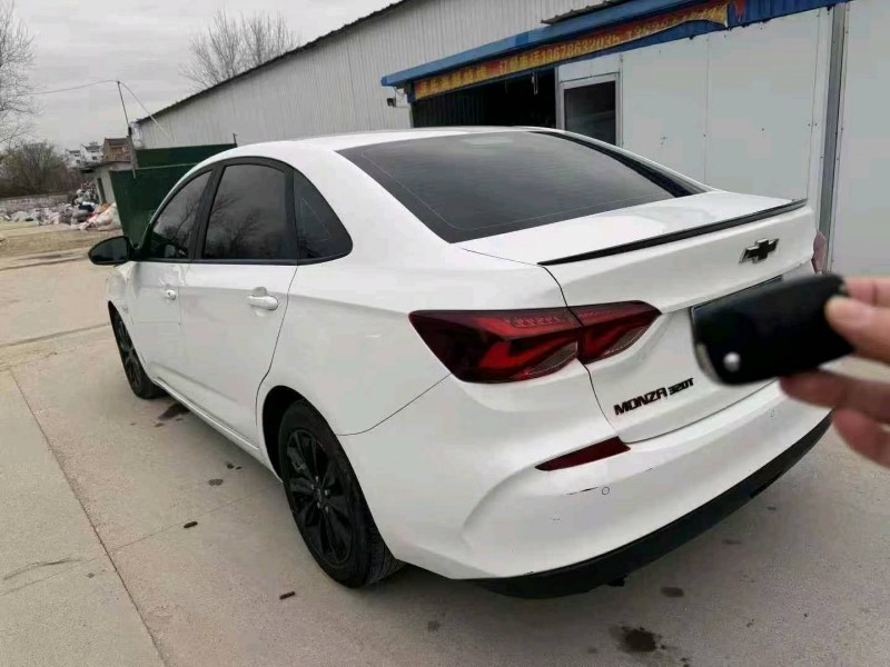 淄博20年雪佛兰科鲁泽6