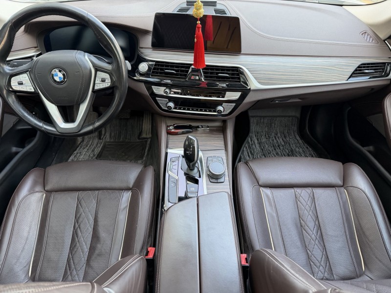 济宁20年宝马5系5