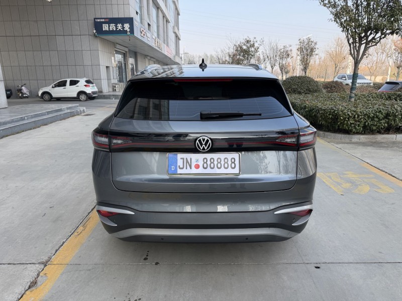 济宁25年大众ID9