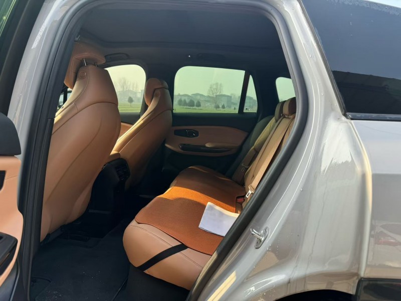 新乡22年蔚来ES65