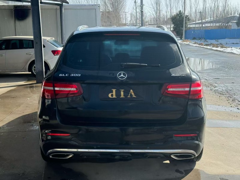 新乡18年奔驰GLC9