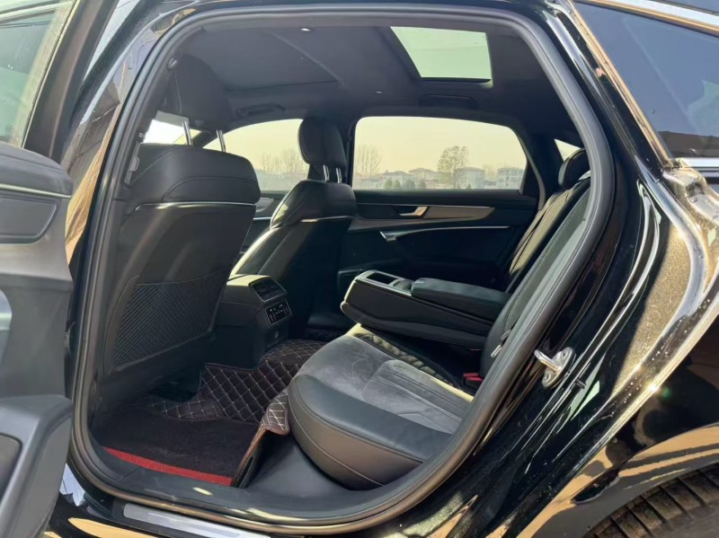 新乡21年奥迪A6L5