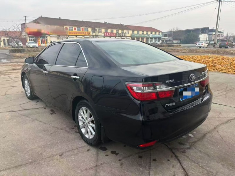 淄博16年丰田凯美瑞8