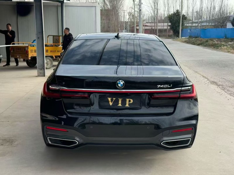 新乡21年宝马7系9