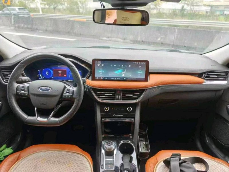 广州22年福特锐际4