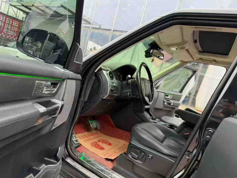 徐州17年路虎发现4