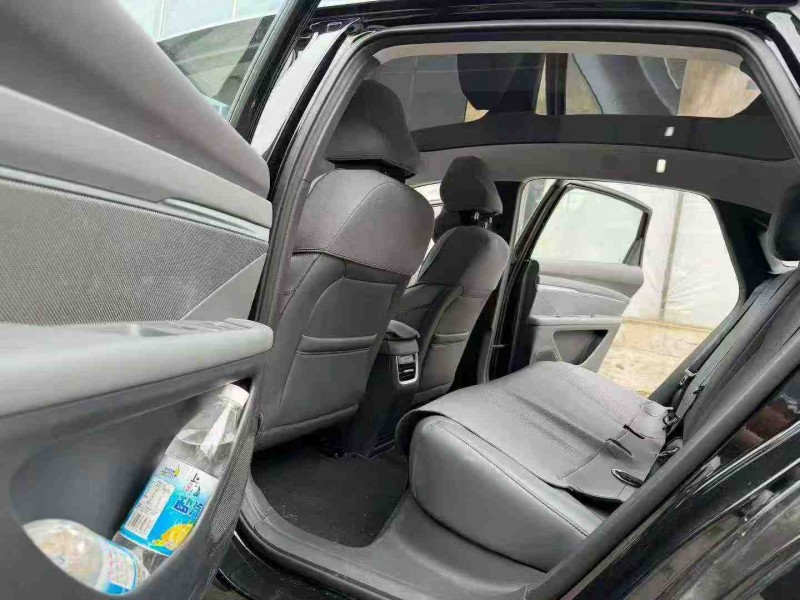 徐州25年小鹏汽车m038