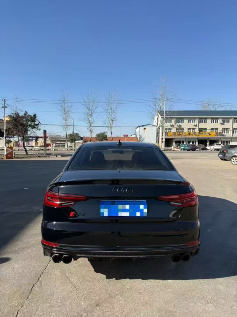 菏泽19年奥迪A4L8
