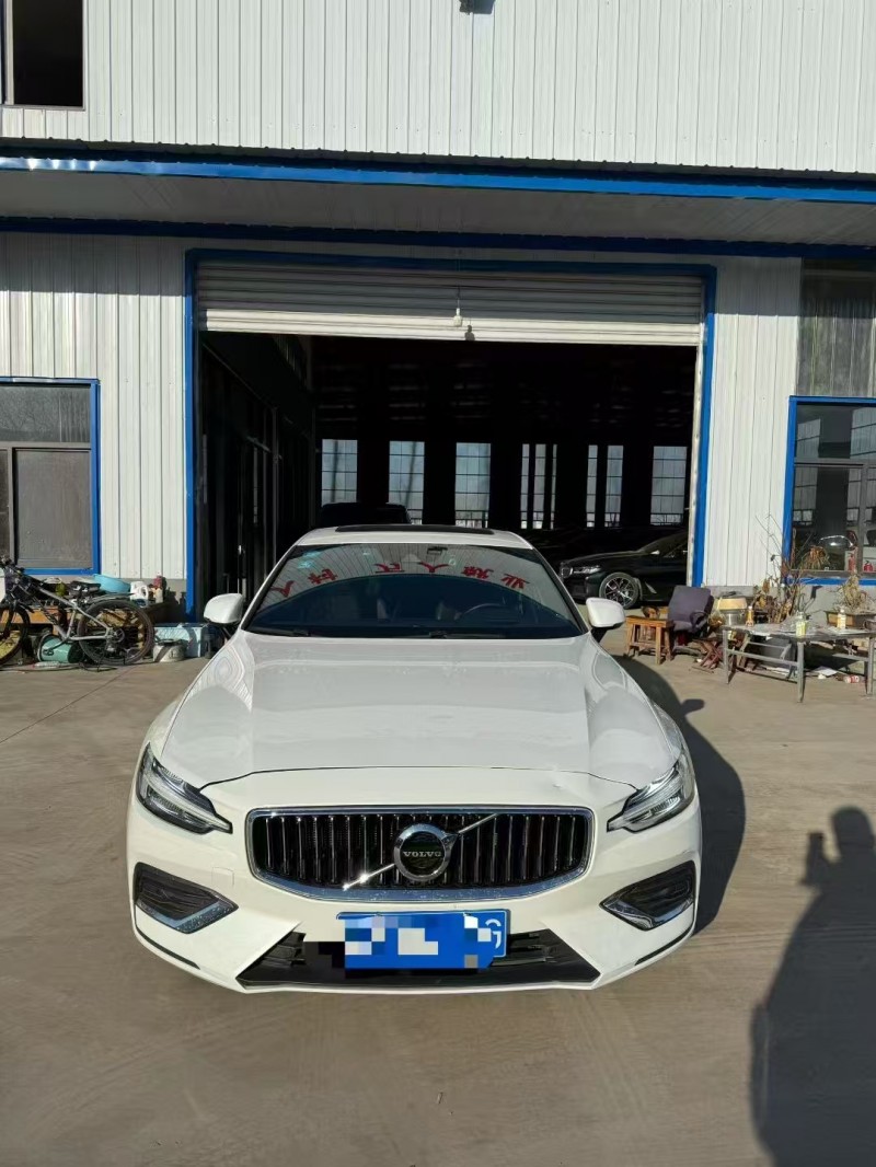 菏泽20年沃尔沃S60L1