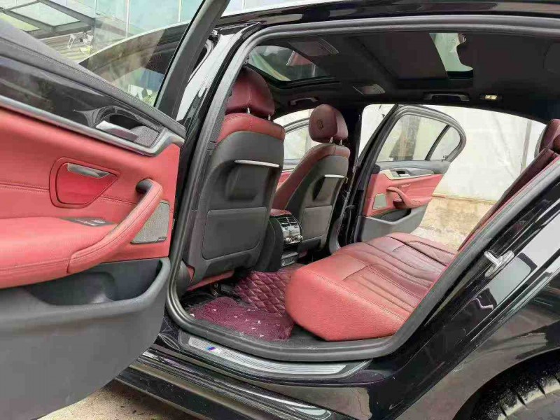 徐州20年宝马5系8