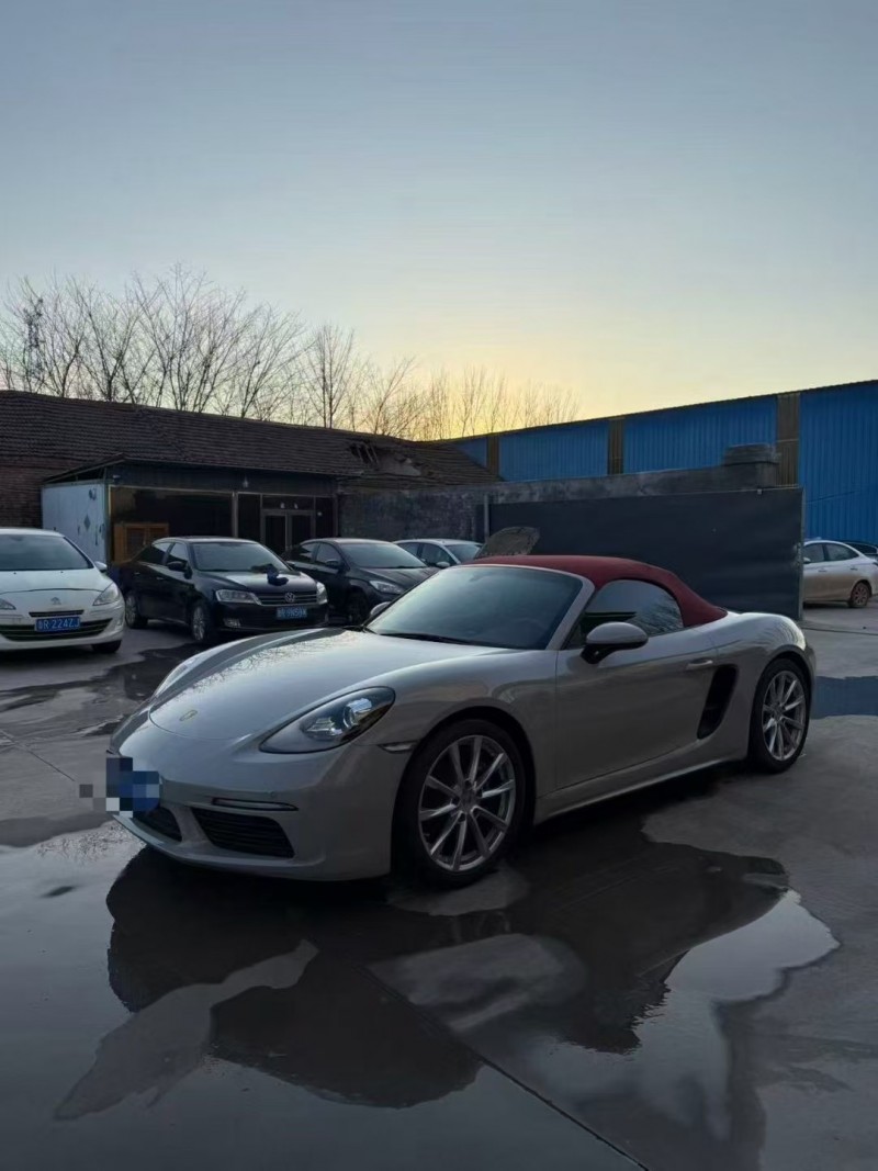 菏泽22年保时捷7182