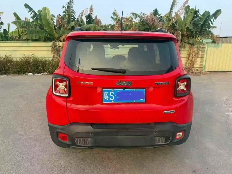 广州18年Jeep自由侠9