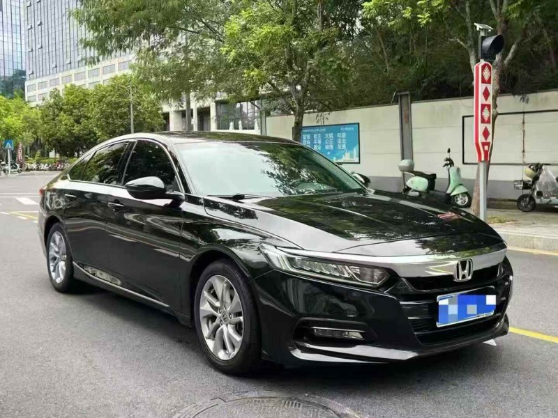 广州21年本田雅阁3