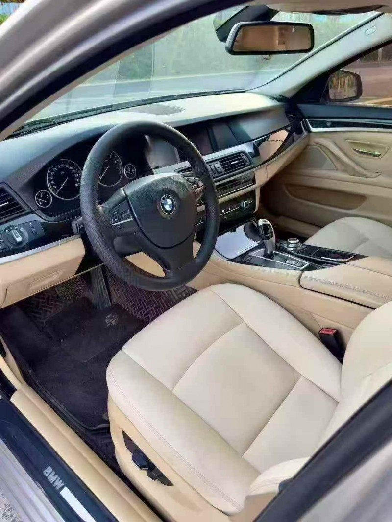 广州12年宝马5系4