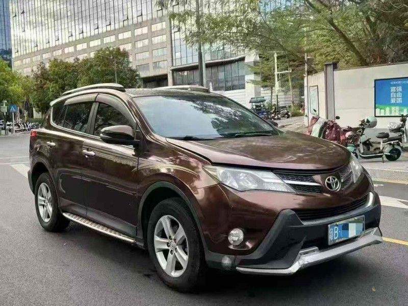 广州14年丰田RAV4荣放2