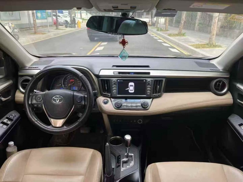 广州14年丰田RAV4荣放5