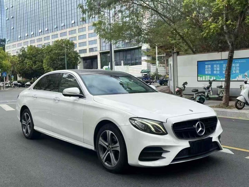 广州17年奔驰E2