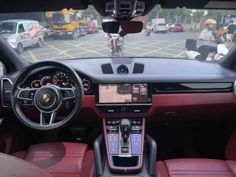 广州20年保时捷卡宴5