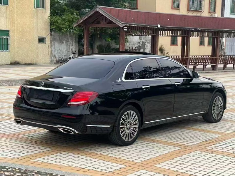 汕头18年奔驰E8