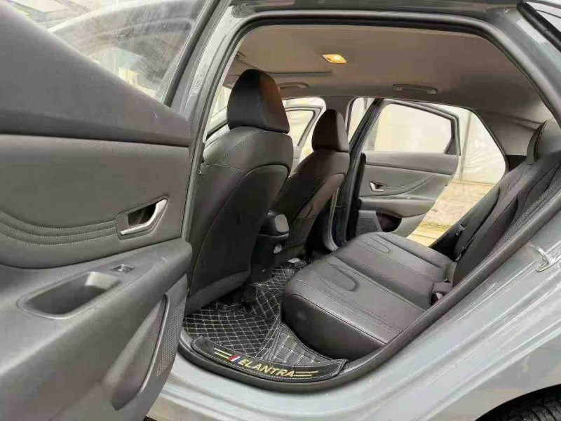 徐州21年现代伊兰特8