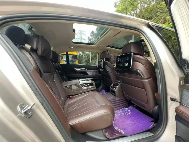 广州16年宝马7系5