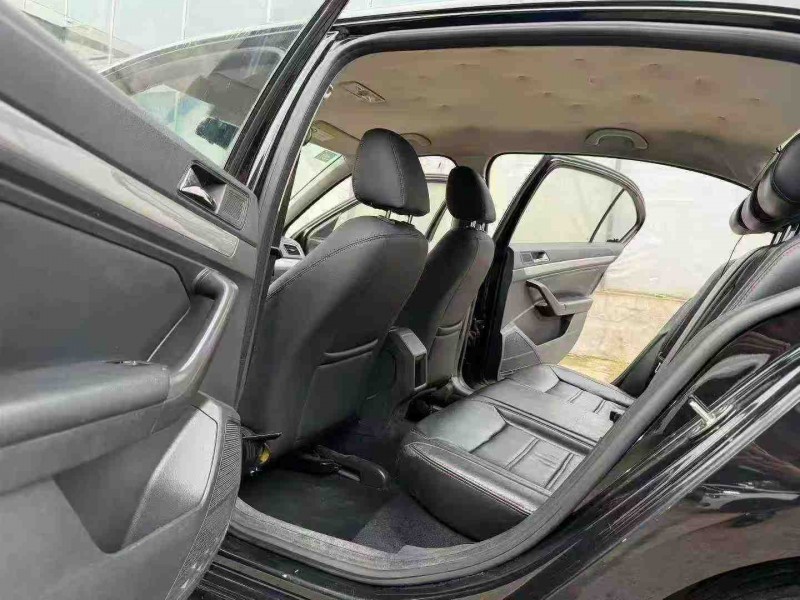 徐州16年大众朗逸8