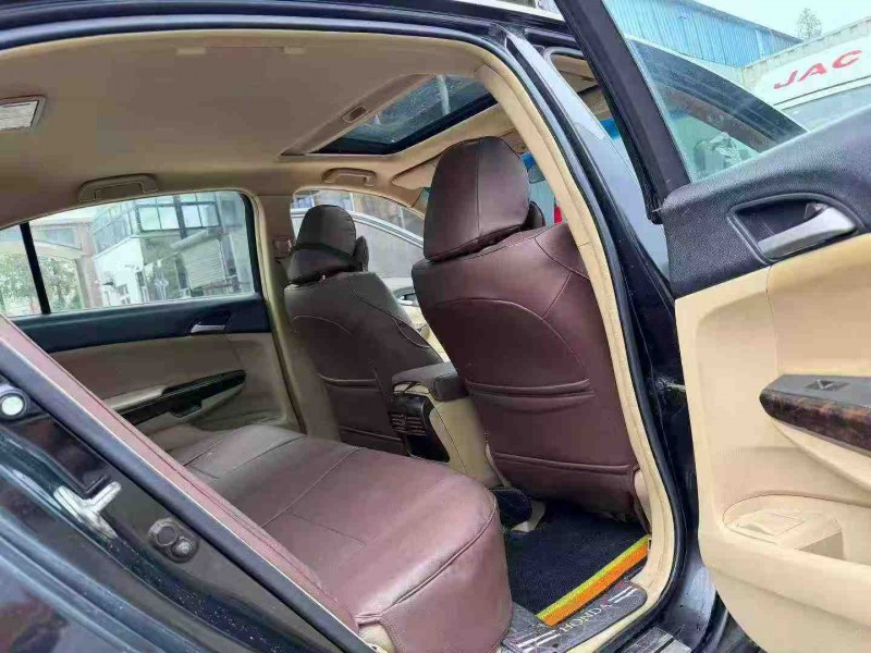 徐州10年本田雅阁7