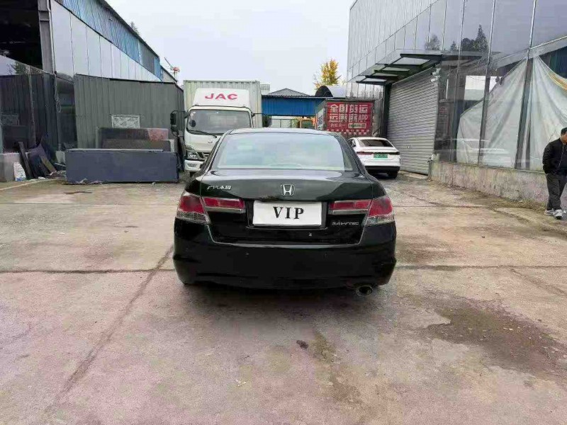 徐州10年本田雅阁9