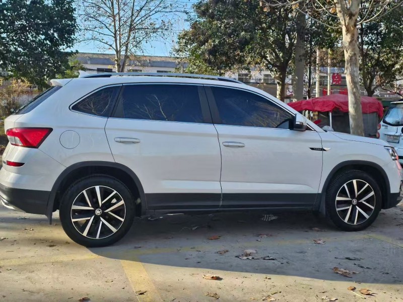 新乡19年斯柯达柯米克3