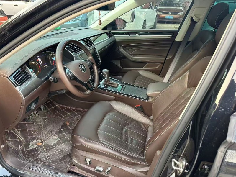 淄博23年大众辉昂4