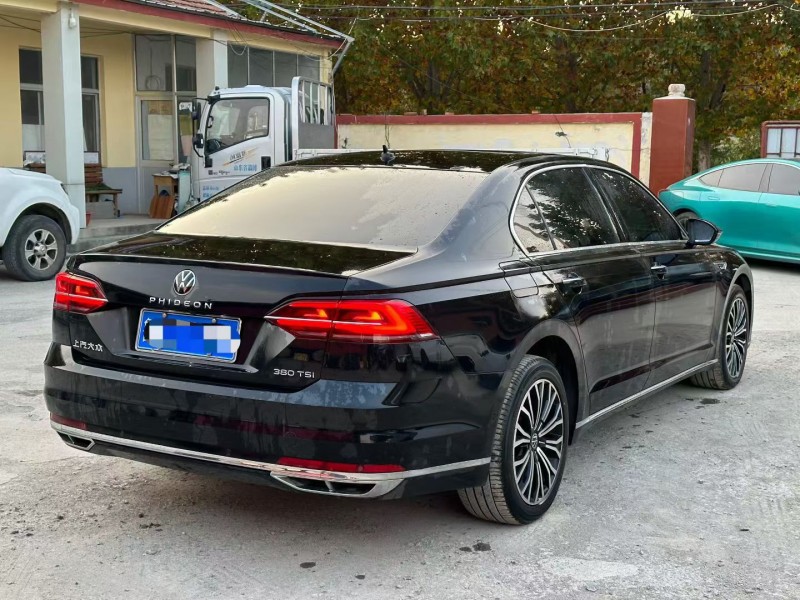 淄博23年大众辉昂8