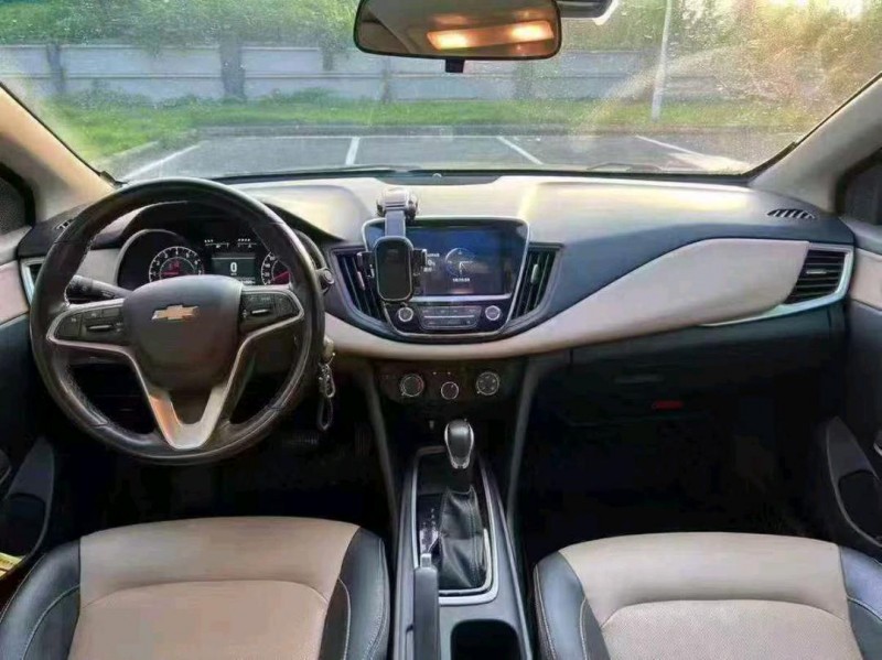 广州22年雪佛兰科鲁泽8